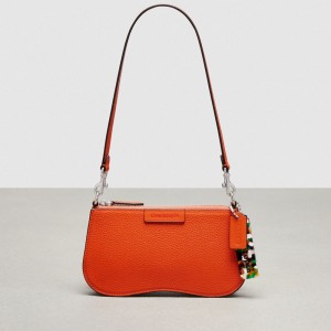 Coach Wavy Baguette Bag In Pebbled Coachtopia Leather Arancioni | COH864745